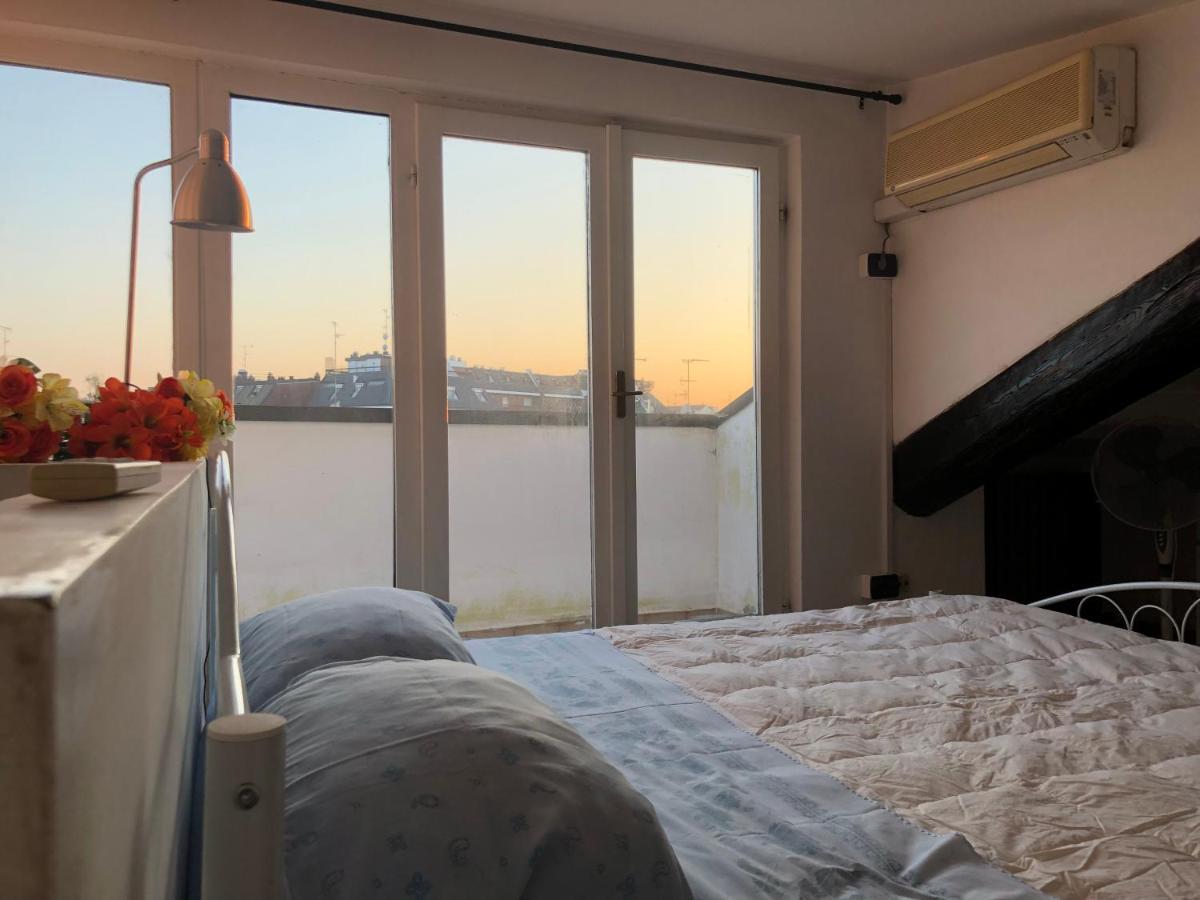 Charming 1-Bed Apartment In Milano Экстерьер фото