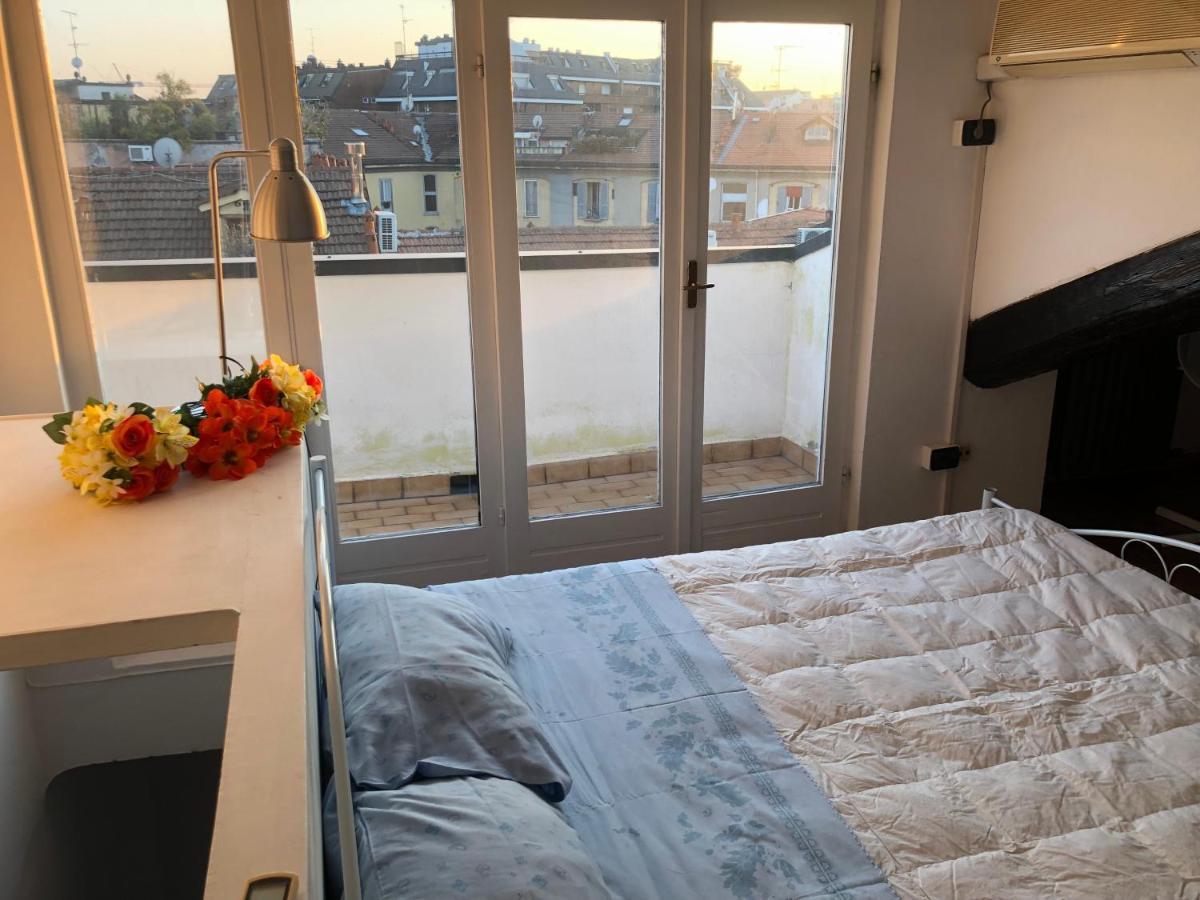 Charming 1-Bed Apartment In Milano Экстерьер фото