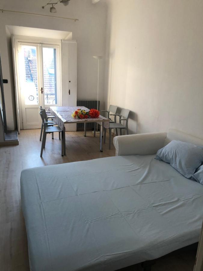Charming 1-Bed Apartment In Milano Экстерьер фото