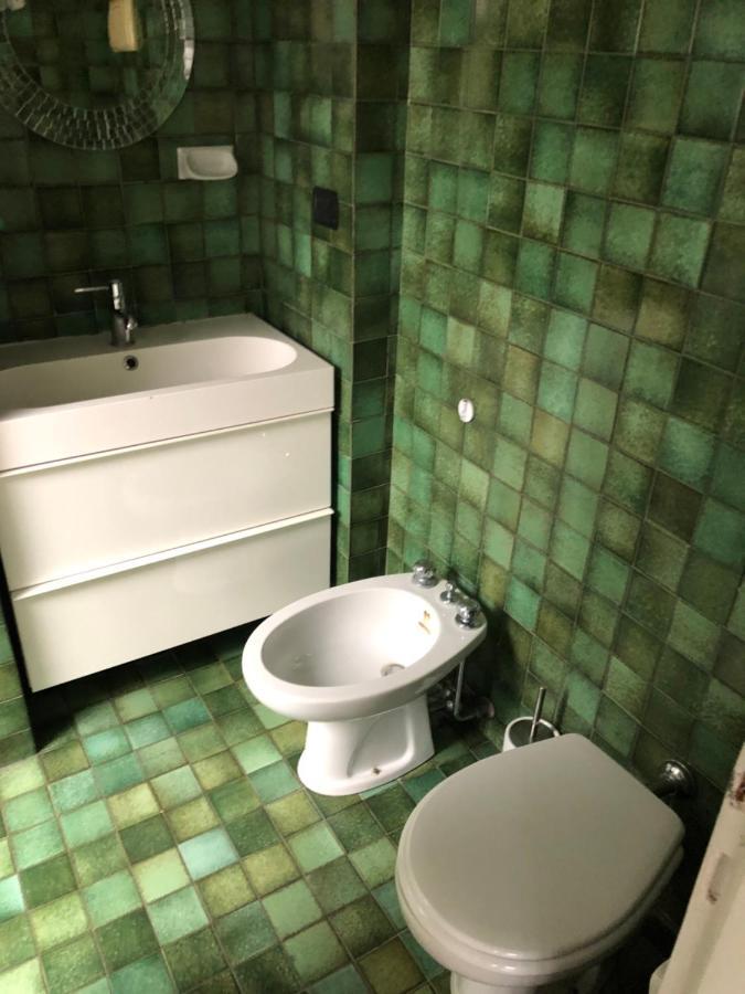 Charming 1-Bed Apartment In Milano Экстерьер фото